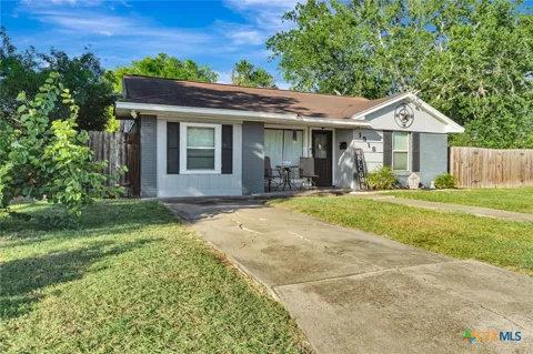 1518 Bonham Dr.