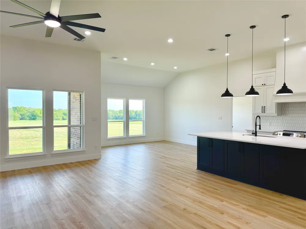 3297 Escobar Circle Greenville, TX 75401