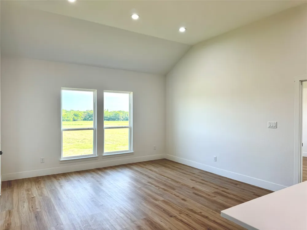 3297 Escobar Circle Greenville, TX 75401