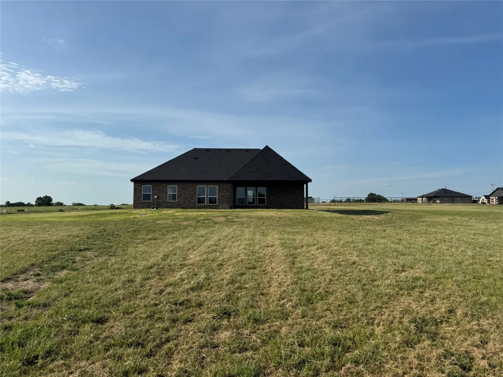 3297 Escobar Circle Greenville, TX 75401