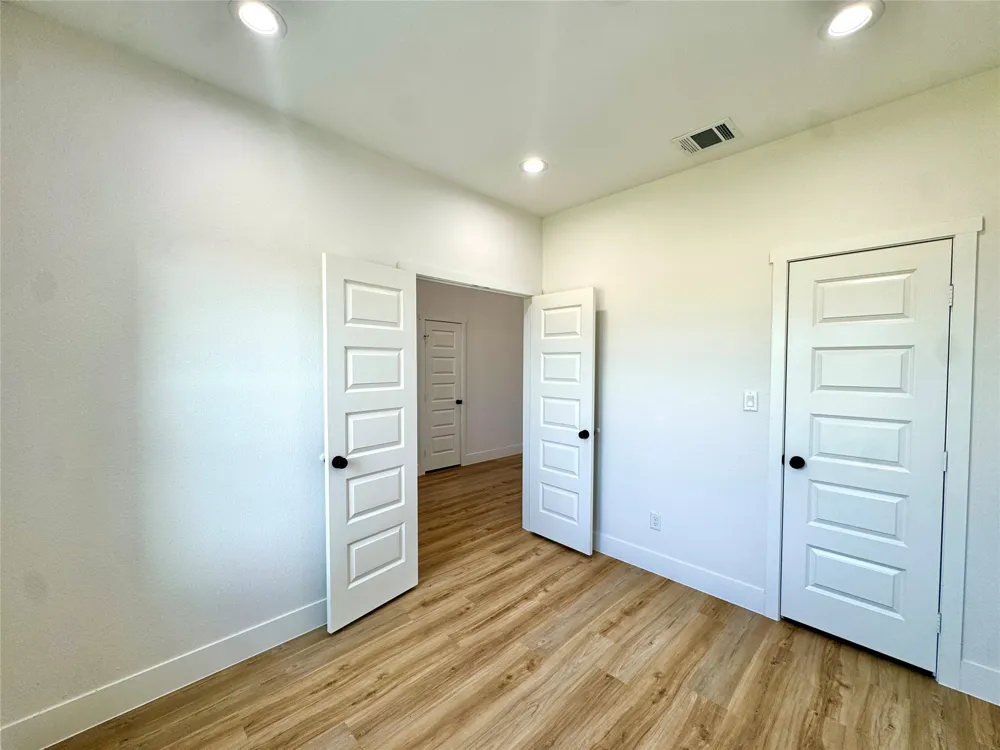3297 Escobar Circle Greenville, TX 75401