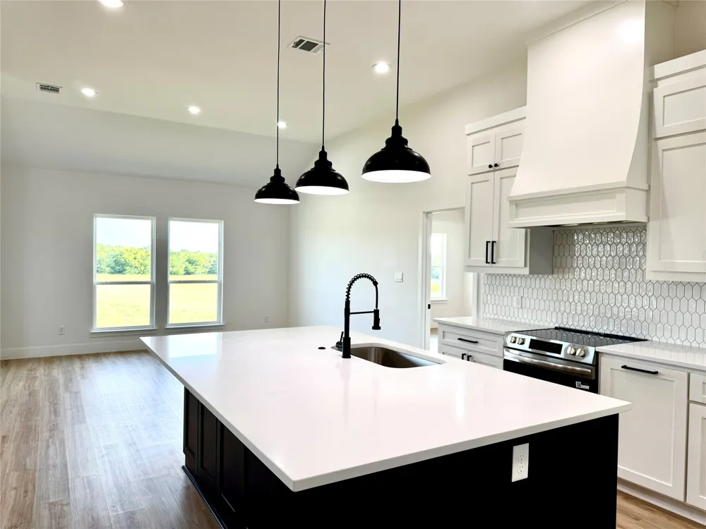 3297 Escobar Circle Greenville, TX 75401