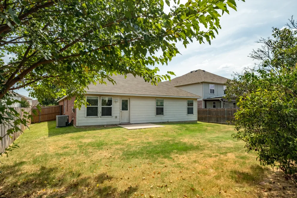 4605 Prairie Crossing Drive Fort Worth, TX 76244