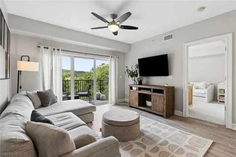 200 River Vista Drive #541