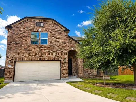 4000 Kings Canyon Drive