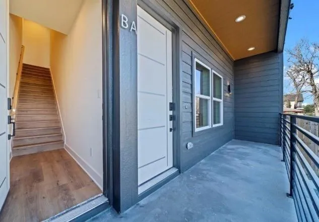 236 E 39th Street #A Houston, TX 77018