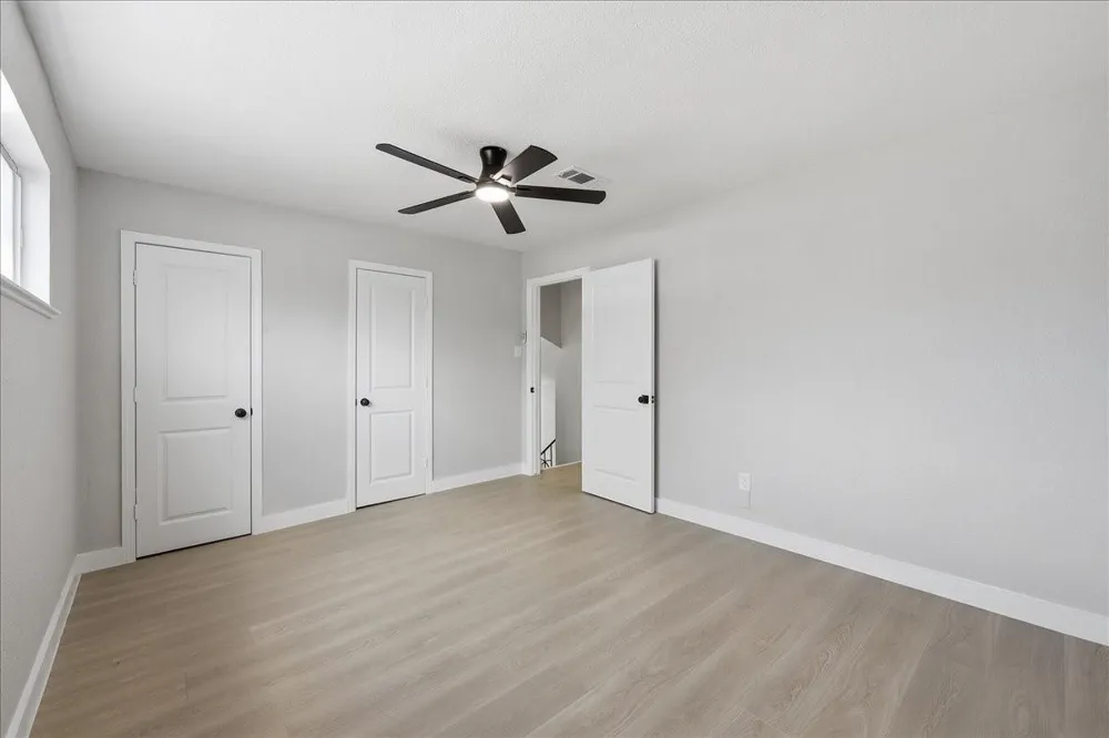 1925 Galway Drive Vidor, TX 77662