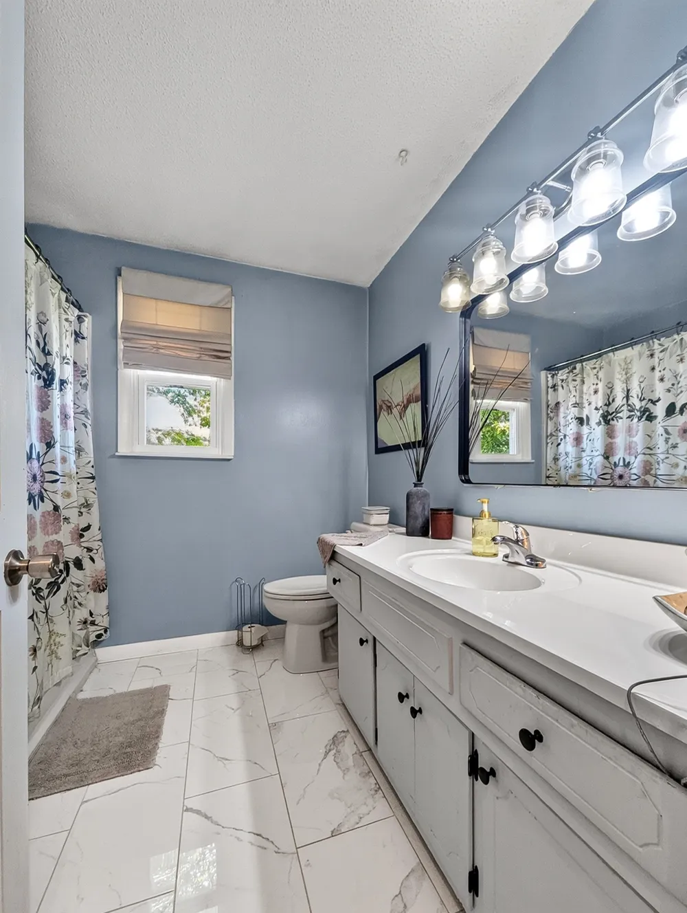 627 Baker Dr Lafayette, TN 37083