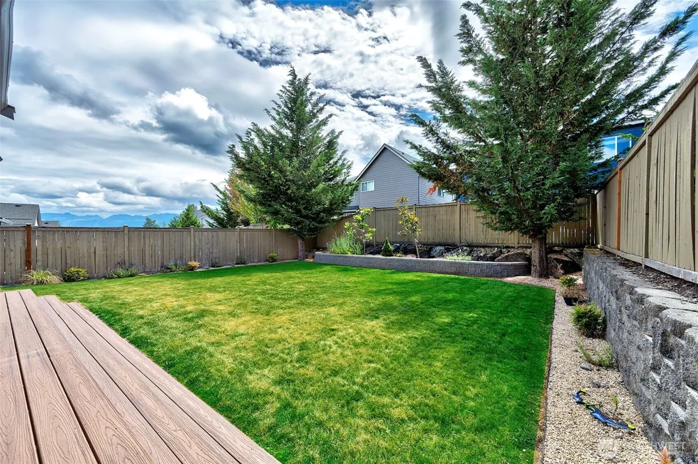 34125 SE Moses Street Snoqualmie, WA 98065