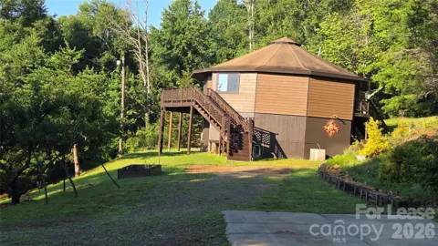 281 Bearwallow Trail