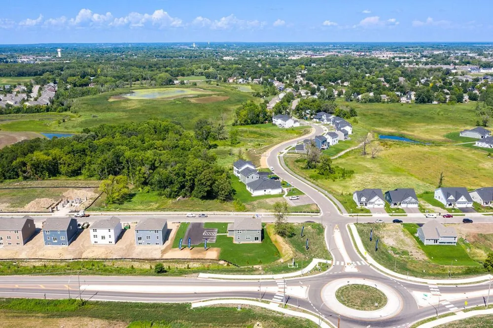 12628 Marshview Drive Rogers, MN 55374