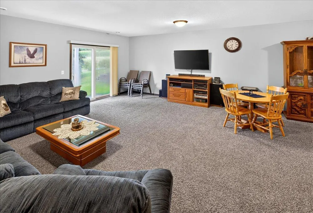 1226 Olivia Street SE New Prague, MN 56071