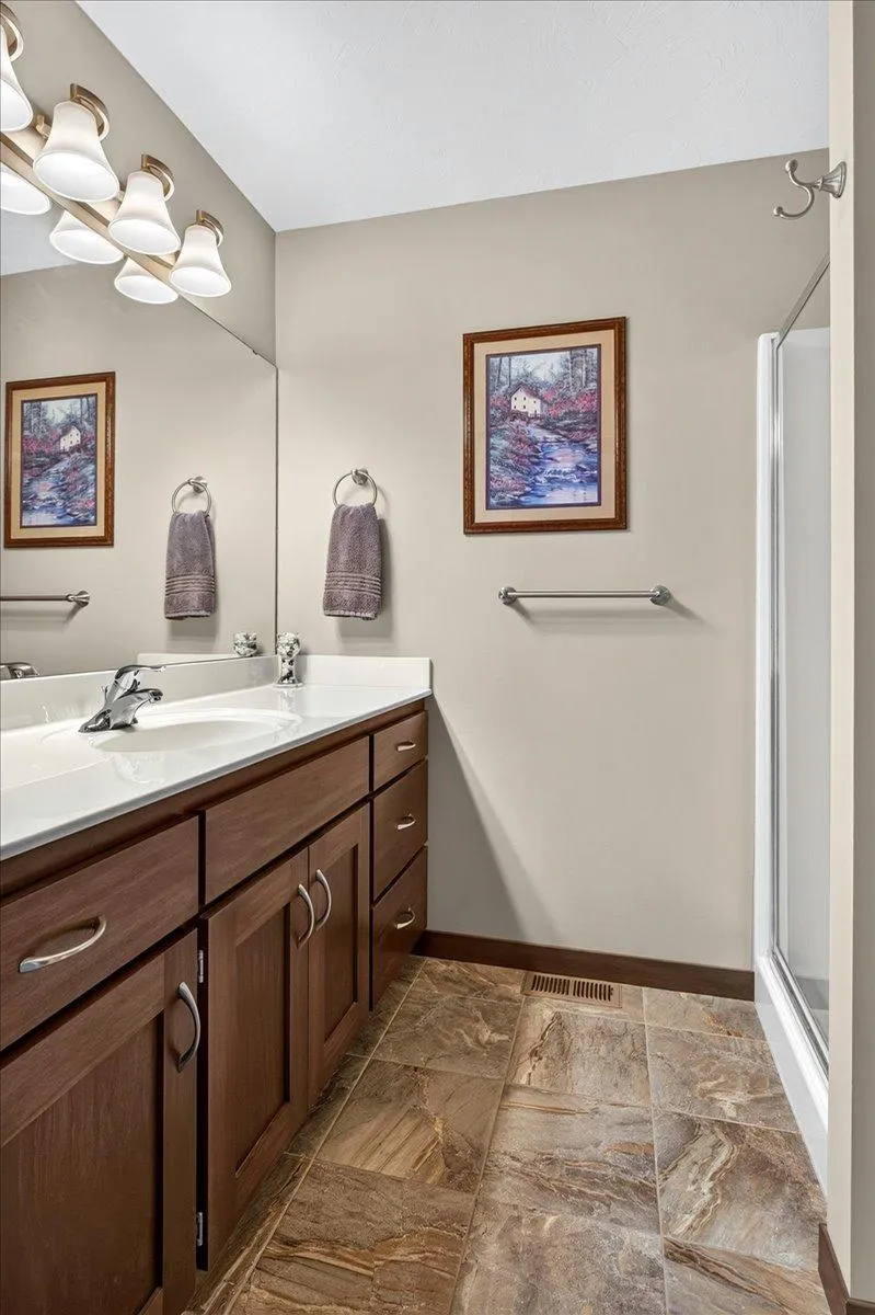 1226 Olivia Street SE New Prague, MN 56071
