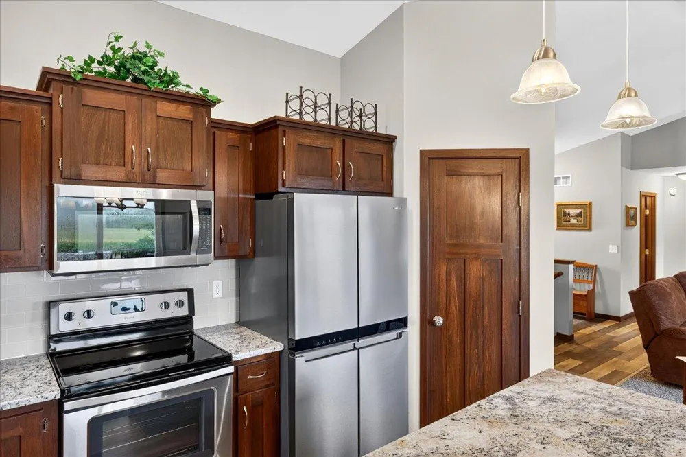 1226 Olivia Street SE New Prague, MN 56071