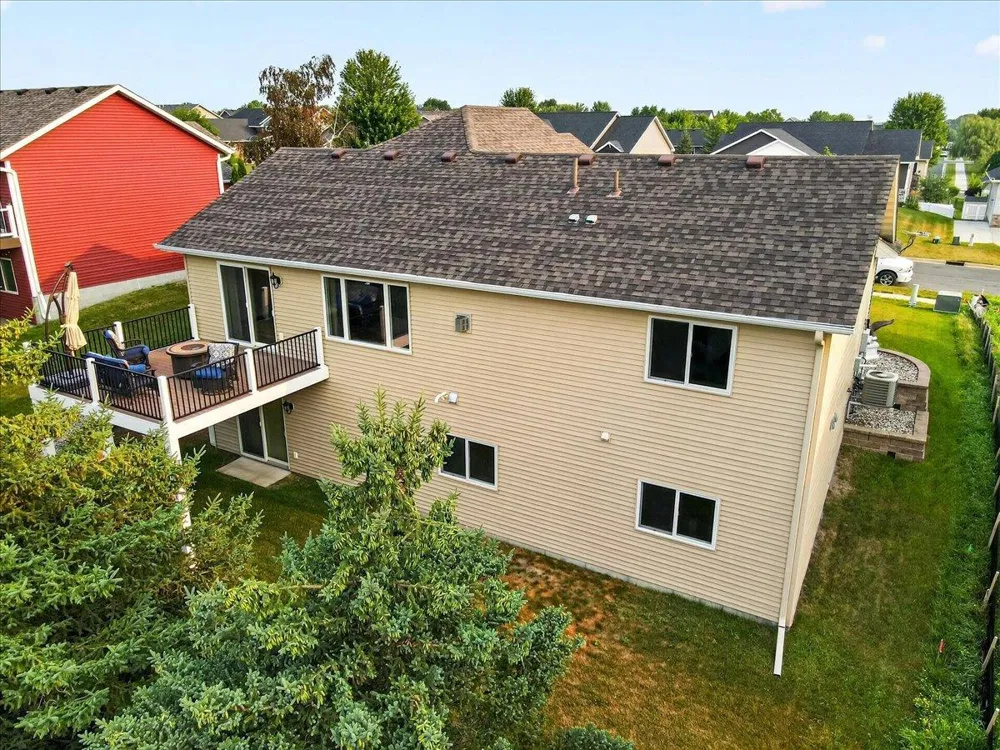 1226 Olivia Street SE New Prague, MN 56071