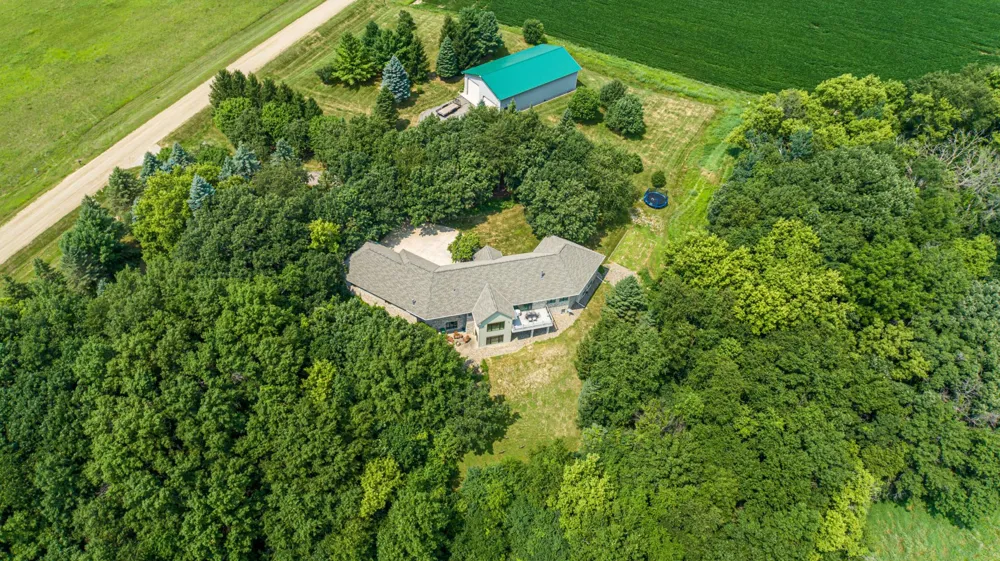 8087 SW 23rd Avenue Owatonna, MN 55060