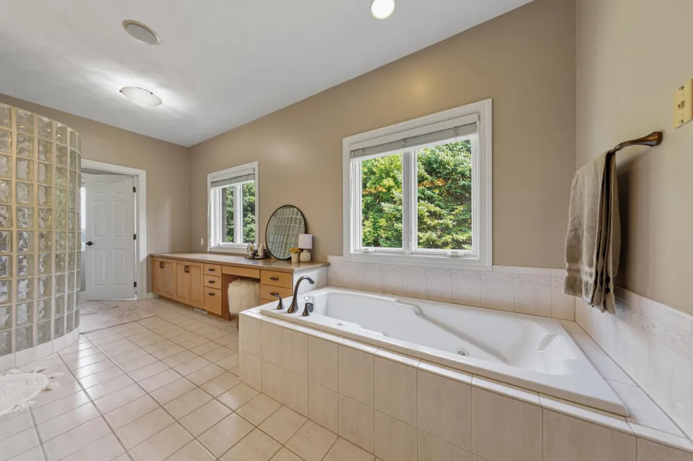 8087 SW 23rd Avenue Owatonna, MN 55060