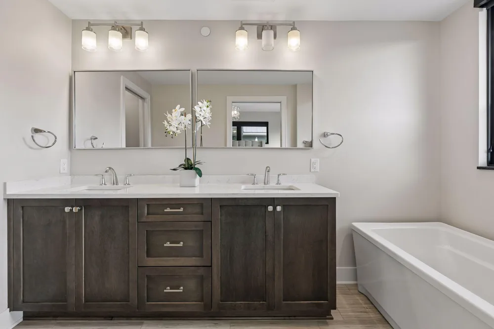 222 Ferndale Road S #206 Wayzata, MN 55391