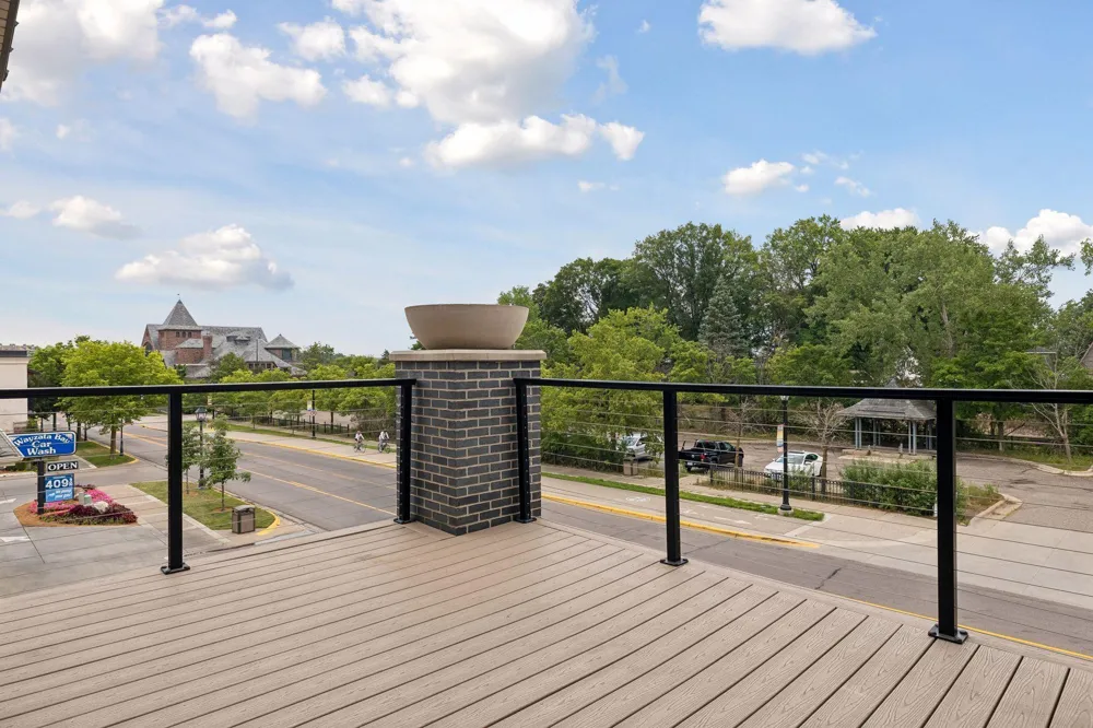 222 Ferndale Road S #206 Wayzata, MN 55391