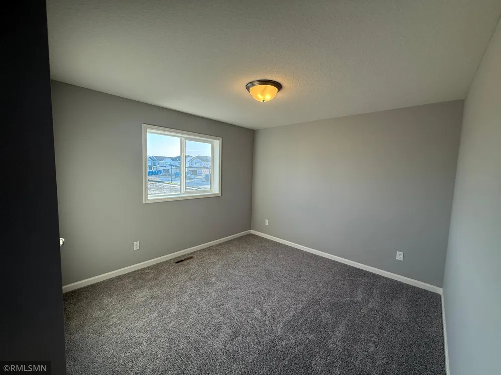 19099 Goodhue Street NE East Bethel, MN 55011