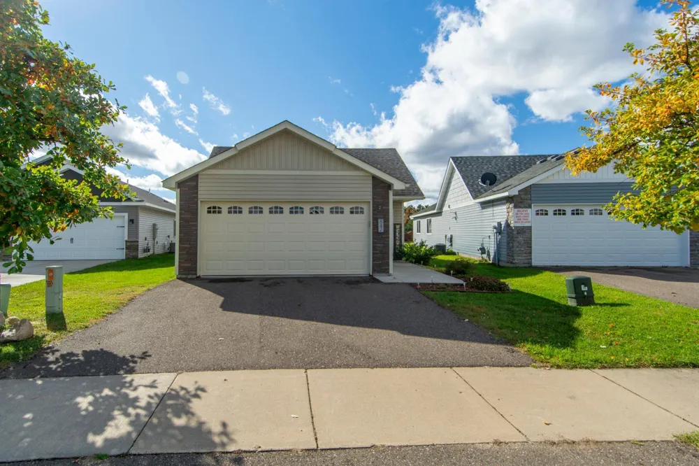 842 Holton Avenue Brainerd, MN 56401
