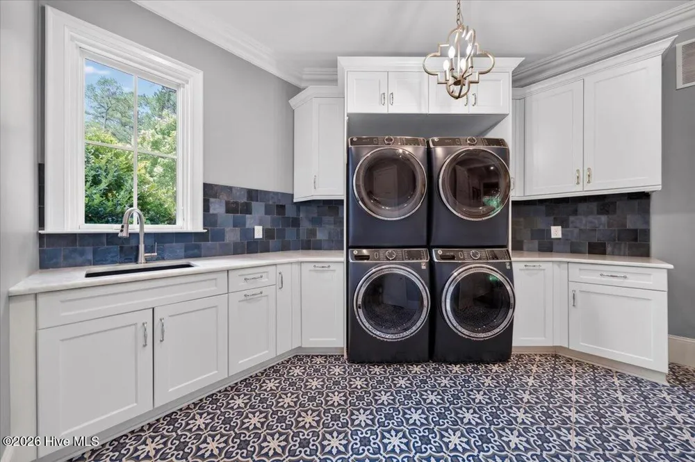 1421 Alpine Creek Drive Raleigh, NC 27614