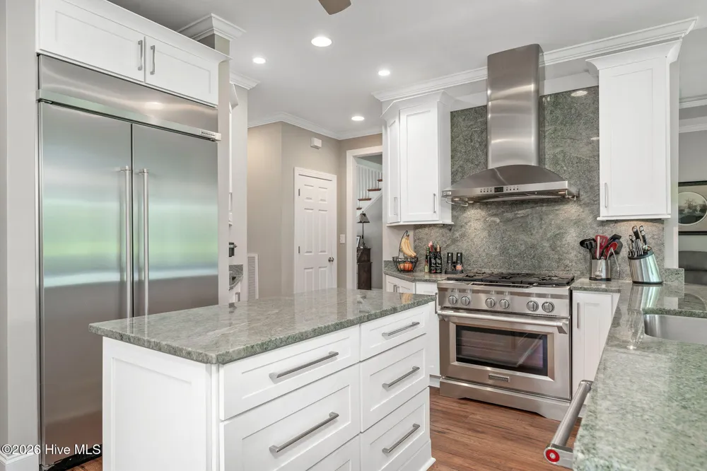 124 Cedar Point Drive Wallace, NC 28466