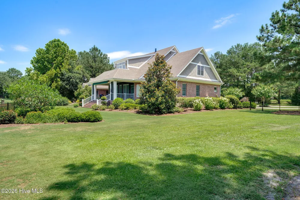 124 Cedar Point Drive Wallace, NC 28466