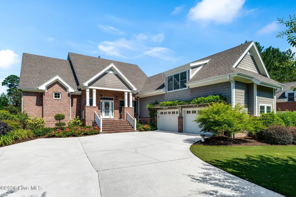 124 Cedar Point Drive Wallace, NC 28466