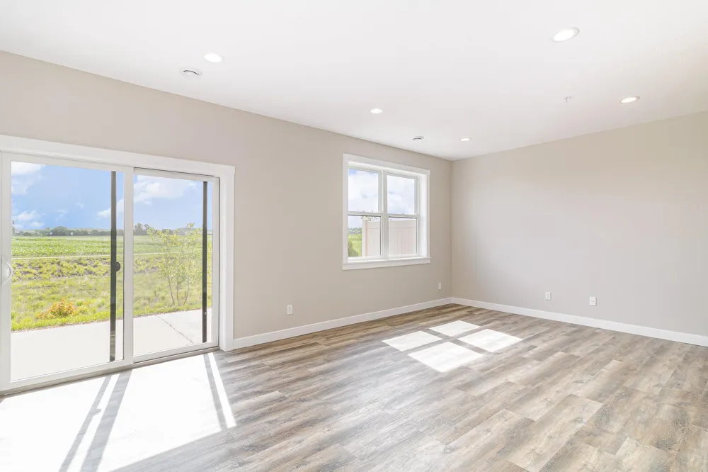 803 Viburnum Street Belle Plaine, MN 56011