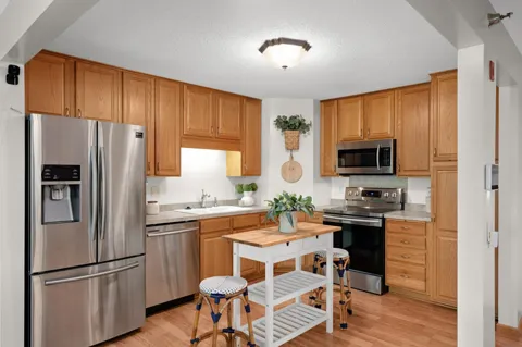 18400 Euclid Street #357