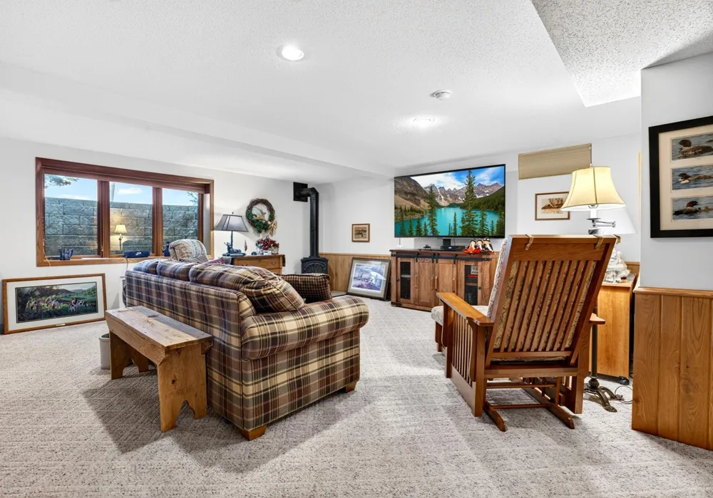 22177 Ministers Point Road Deerwood, MN 56444