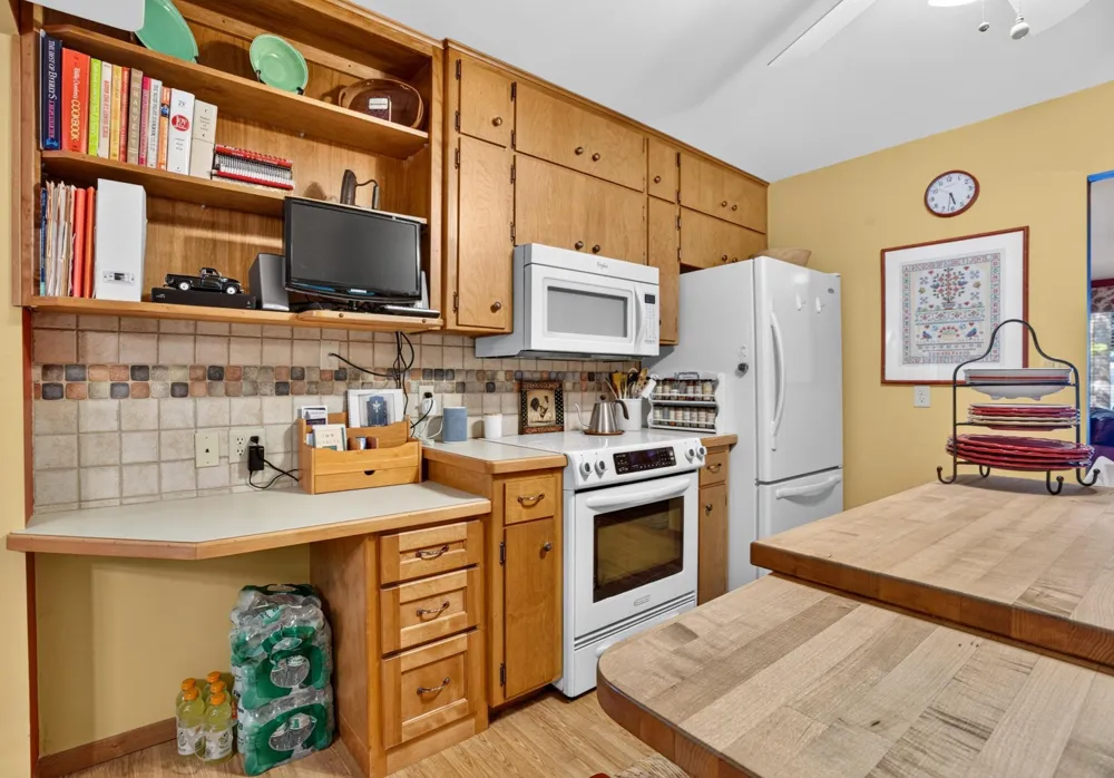 22177 Ministers Point Road Deerwood, MN 56444