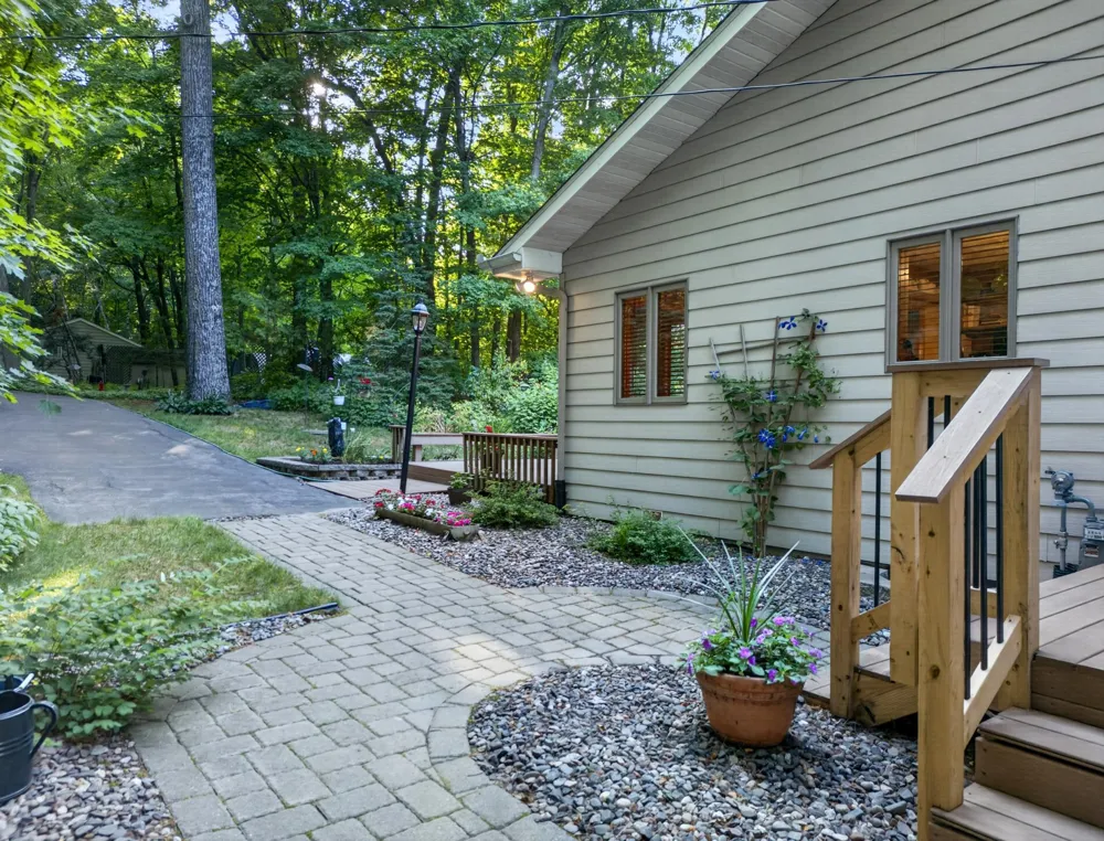 22177 Ministers Point Road Deerwood, MN 56444