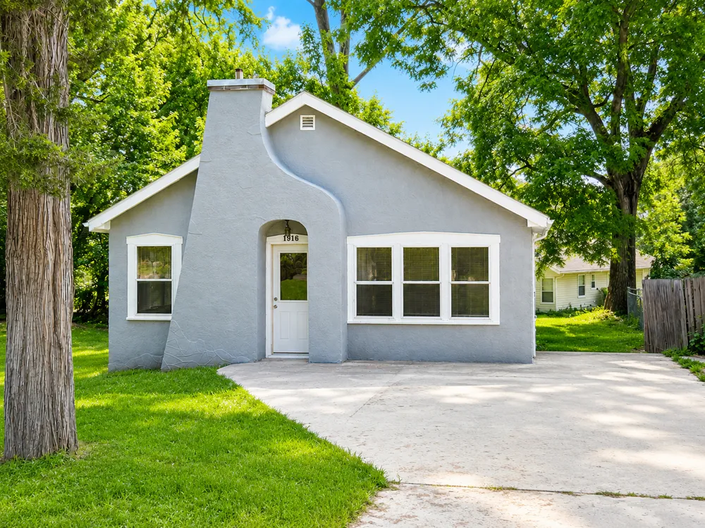 1916 Albion Avenue Fairmont, MN 56031