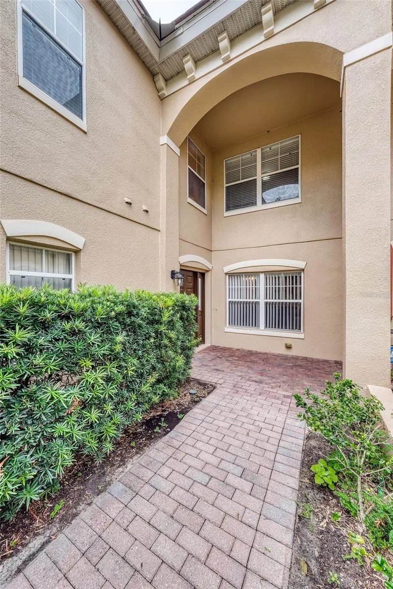7340 REGINA WAY Orlando, FL 32819