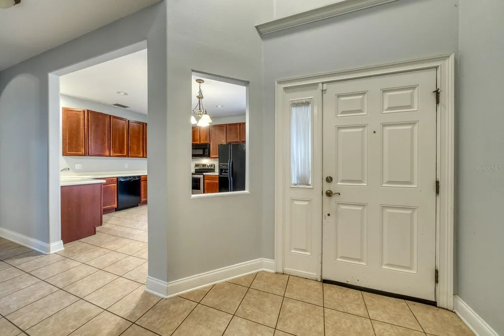 7340 REGINA WAY Orlando, FL 32819