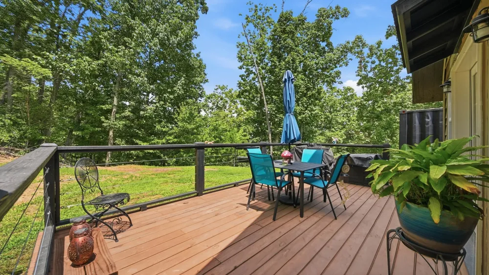 260 Riddle St Dayton, TN 37321