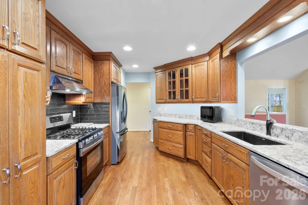 242 Carriage Summitt Way Hendersonville, NC 28791