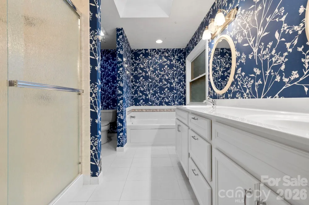 242 Carriage Summitt Way Hendersonville, NC 28791