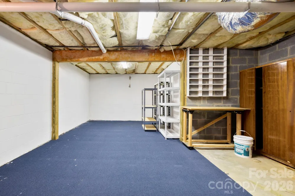 242 Carriage Summitt Way Hendersonville, NC 28791