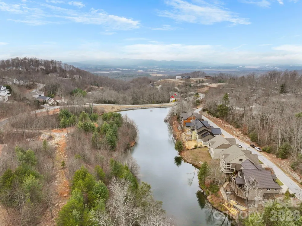 242 Carriage Summitt Way Hendersonville, NC 28791