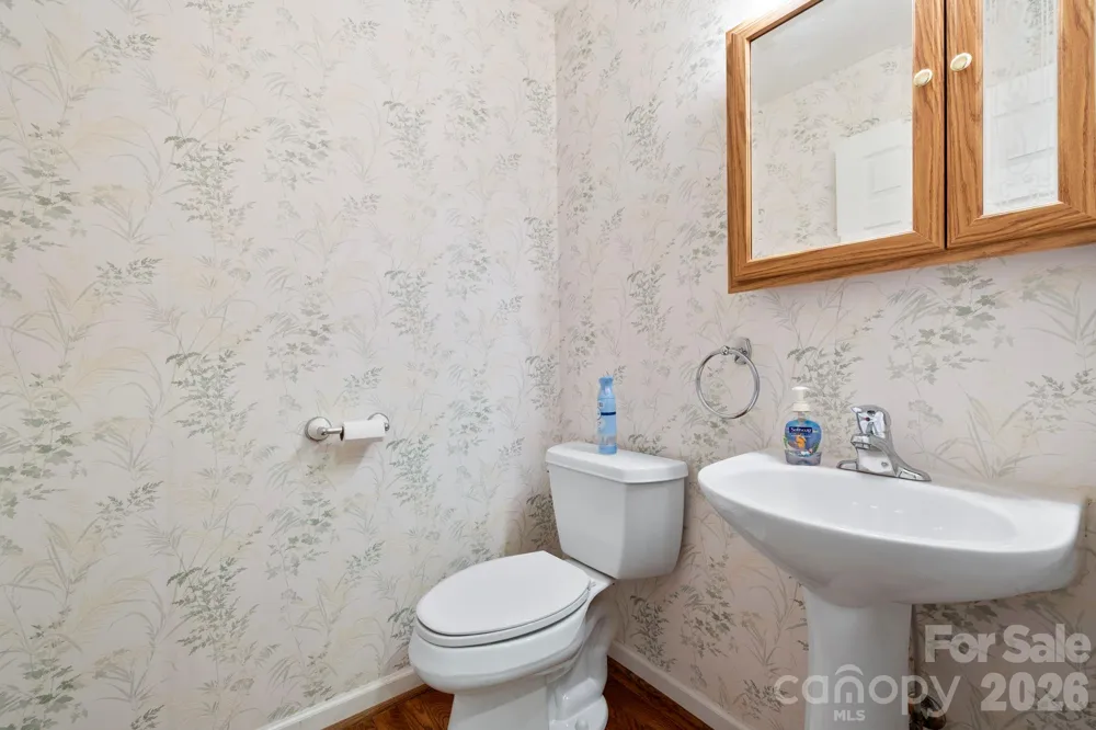 242 Carriage Summitt Way Hendersonville, NC 28791