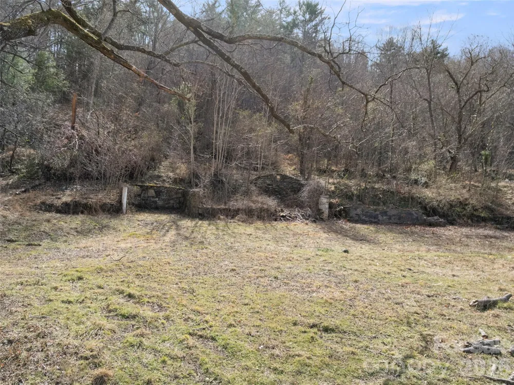 401 Baird Cove Road Asheville, NC 28804