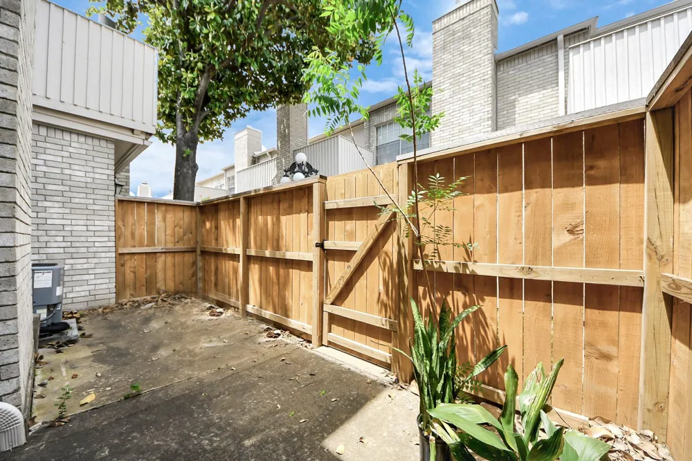 3800 Tanglewilde Street #503 Houston, TX 77063