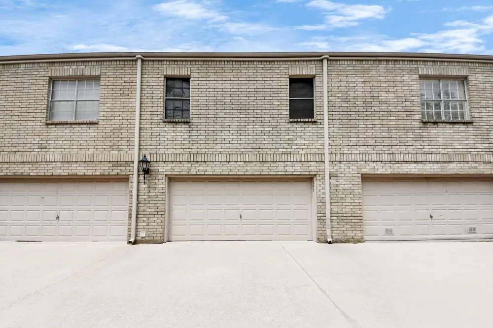 3800 Tanglewilde Street #503 Houston, TX 77063
