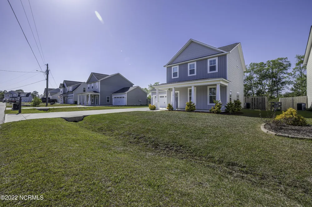 314 Holbrook Lane Hubert, NC 28539
