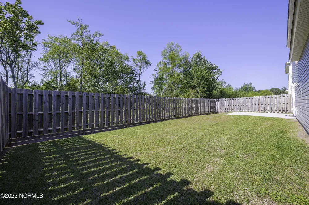 314 Holbrook Lane Hubert, NC 28539