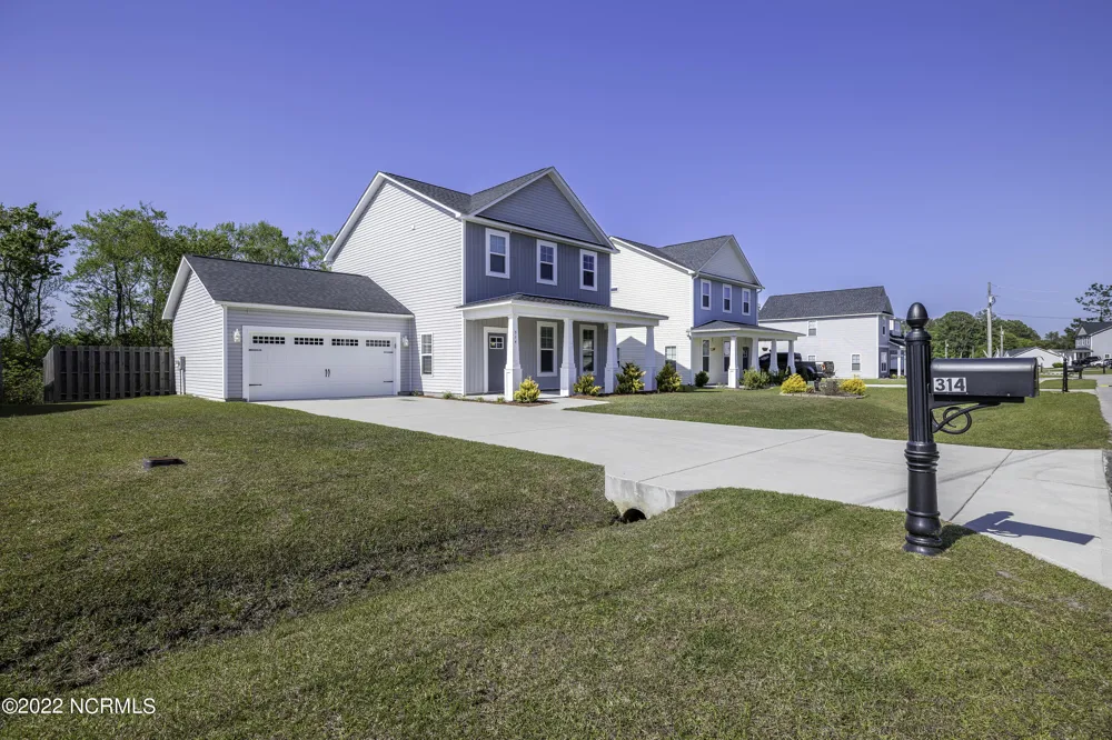 314 Holbrook Lane Hubert, NC 28539