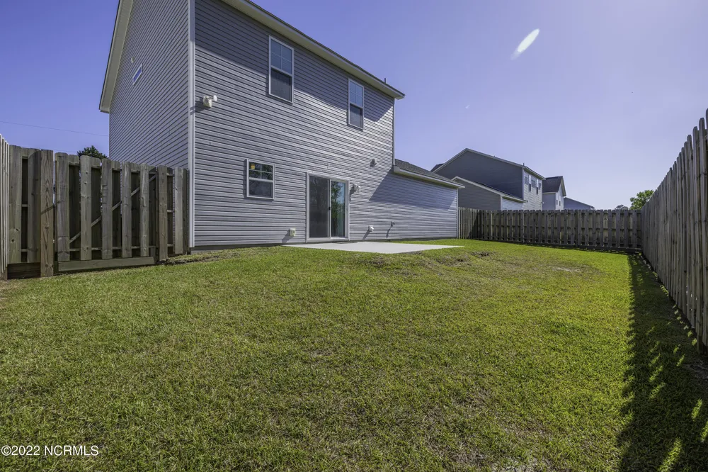 314 Holbrook Lane Hubert, NC 28539